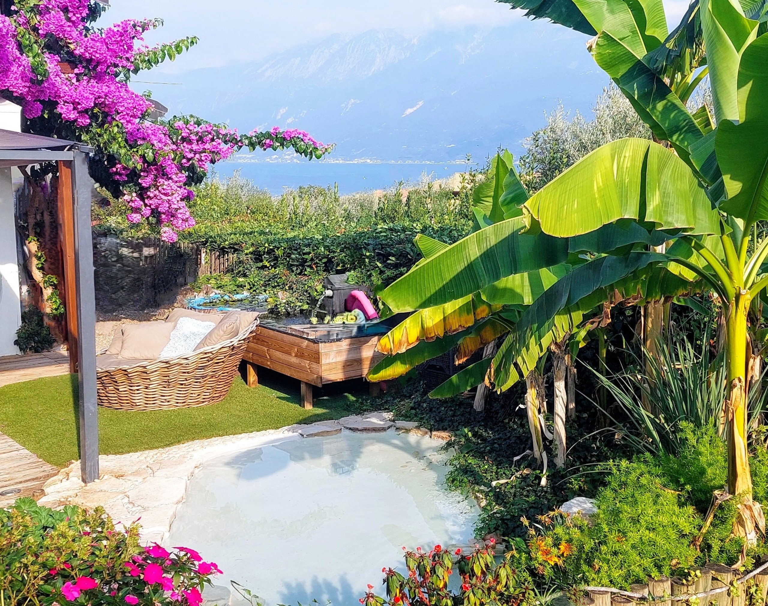 privacy and atmosphere, piscina per bambini, vicino al lago